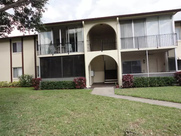 3586 La Playas CT D-2,  Greenacres,  FL 33463