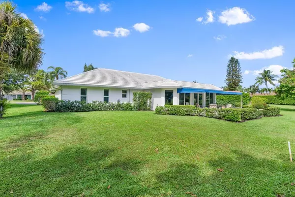 Atlantis, FL 33462,433 S Country Club DR