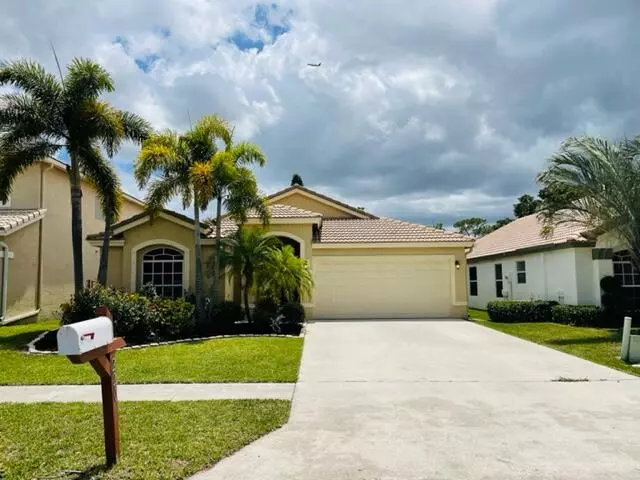 220 Preserve Court, Royal Palm Beach, FL 33411