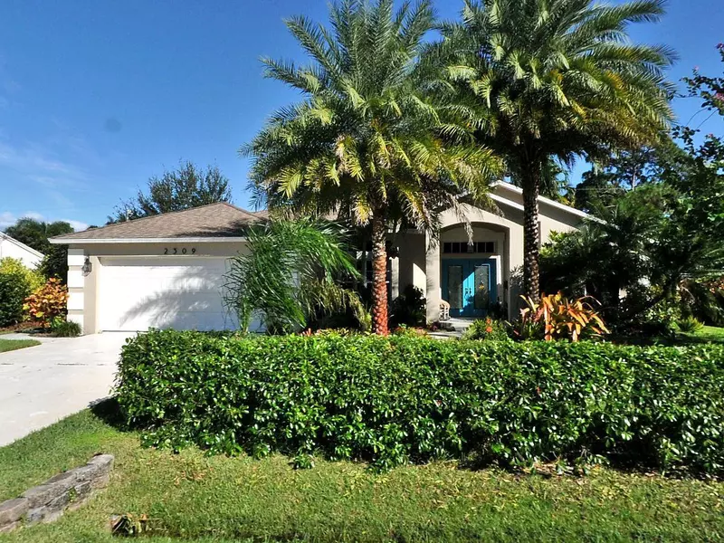 2309 SE Beechwood TER, Port Saint Lucie, FL 34953