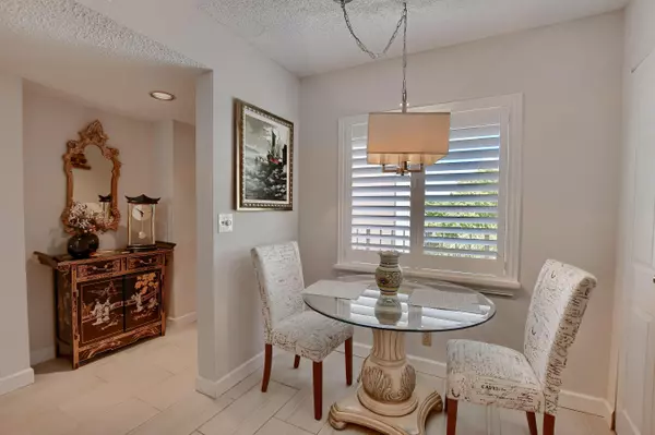 Delray Beach, FL 33446,7321 Amberly LN 405