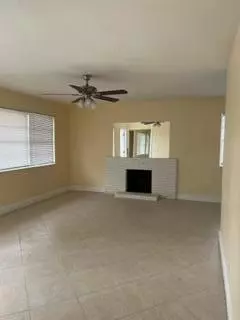 West Palm Beach, FL 33409,2324 Robin RD