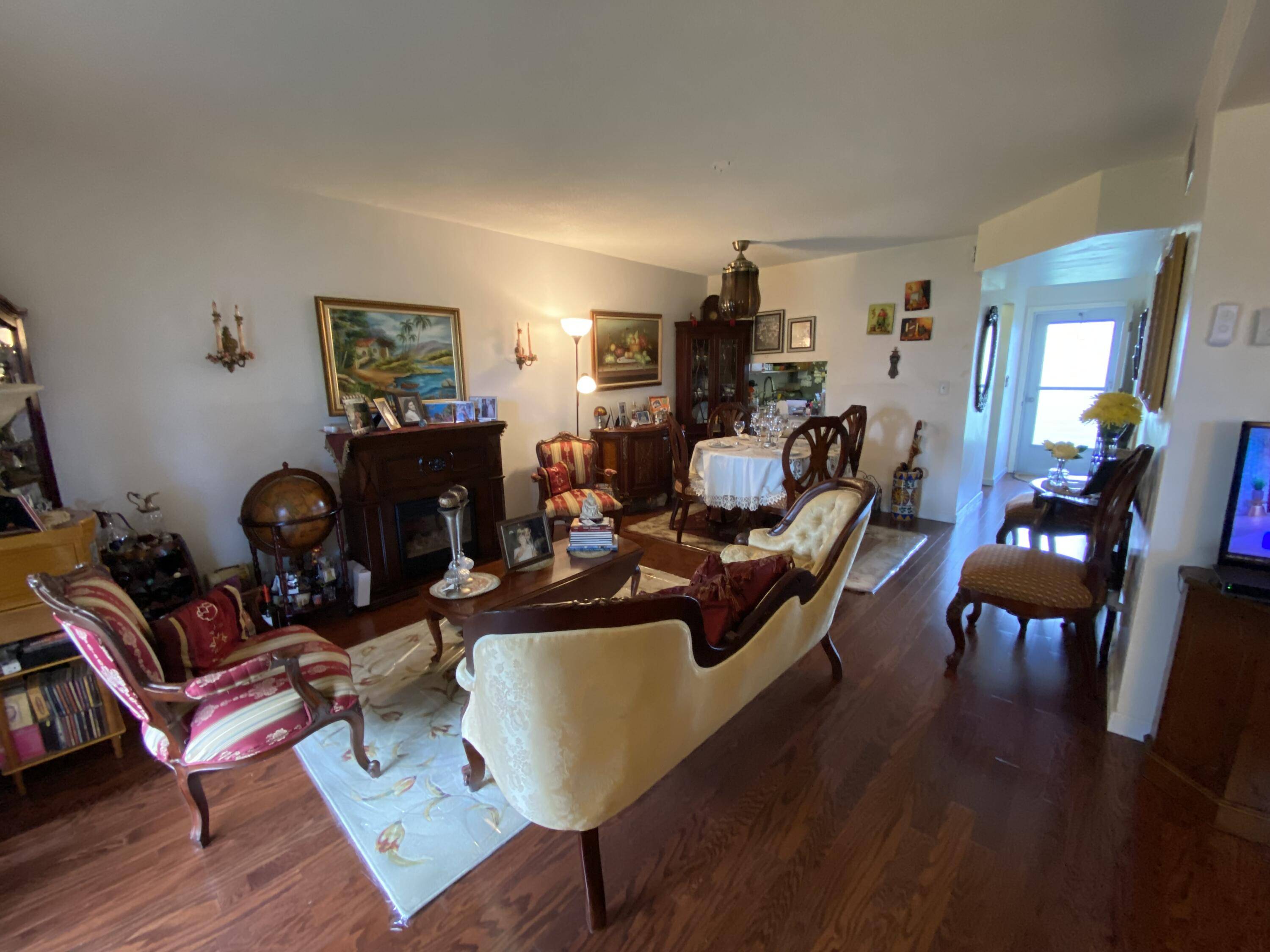 Lake Worth, FL 33461,2856 S Garden DR 105