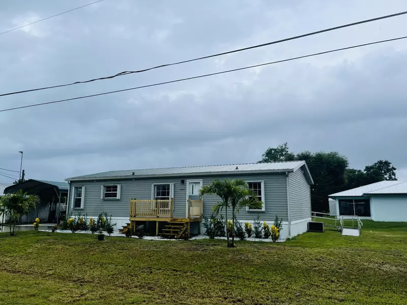 1832 SE 29th ST, Okeechobee, FL 34974