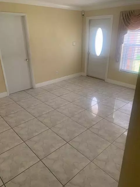 Lauderhill, FL 33311,3570 NW 18th PL