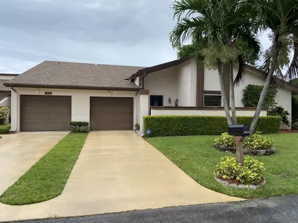 Greenacres, FL 33463,3810 Devenport CT