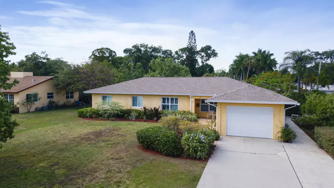 5845 Urdea RD, Jupiter, FL 33458