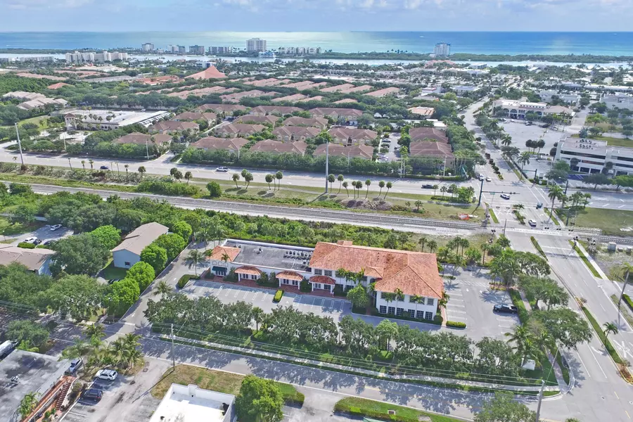 400 N Cypress DR 1 & 2, Tequesta, FL 33469