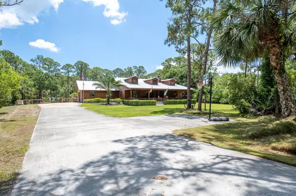 Vero Beach, FL 32967,8446 92nd AVE