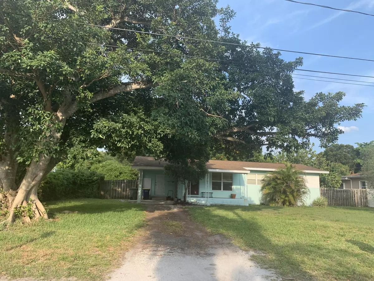 Fort Pierce, FL 34982,2504 S 14th ST