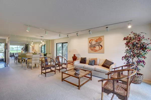 Boynton Beach, FL 33436,17 Westgate LN A