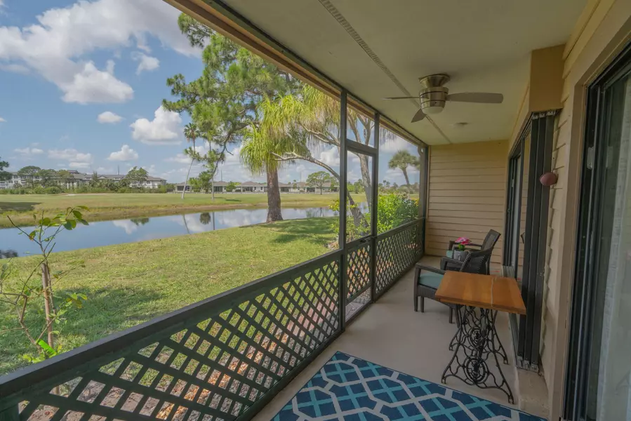 6210 SE Georgetown PL 302, Hobe Sound, FL 33455