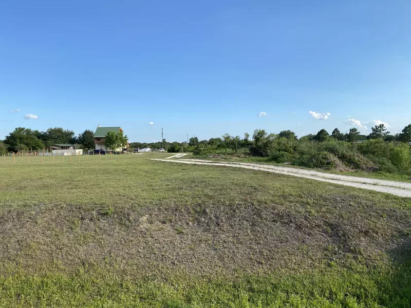 18384 NW 288th ST, Okeechobee, FL 34972