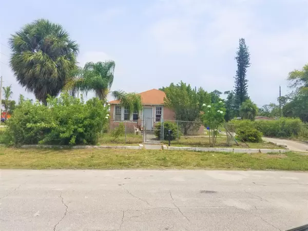 168 W 10th ST, Riviera Beach, FL 33404