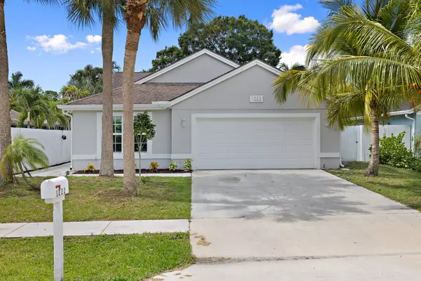 1222 Chippewa ST, Jupiter, FL 33458