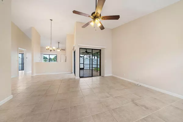 Jupiter, FL 33458,703 Stonewood CT 16c