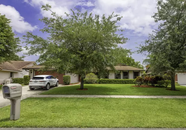 14491 Autumn AVE, Wellington, FL 33414