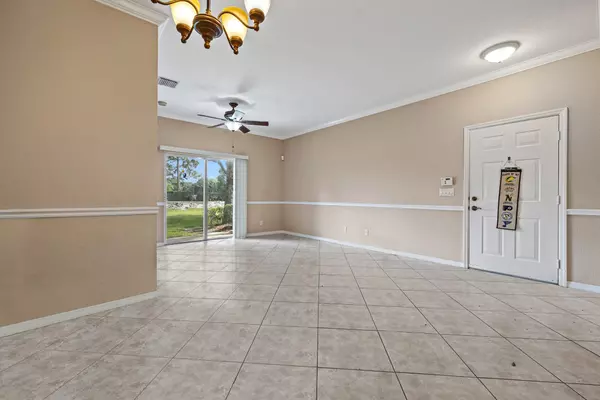 Greenacres, FL 33467,3055 Grandiflora DR 3055