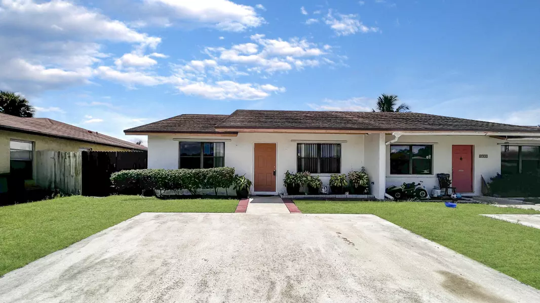 4770 Arthur ST, Palm Beach Gardens, FL 33418