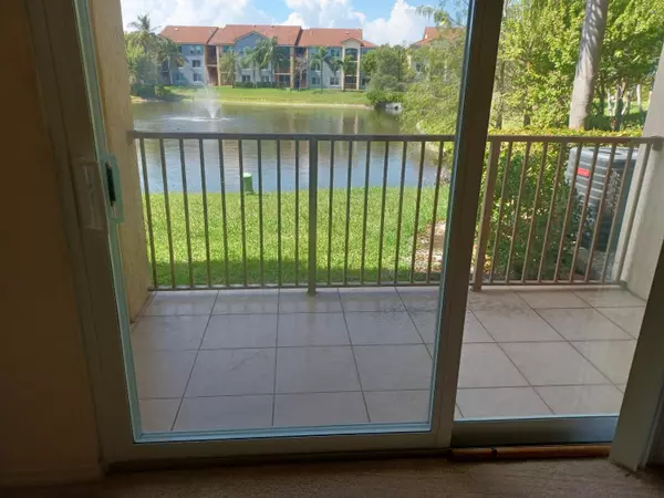 Boynton Beach, FL 33435,904 Villa CIR