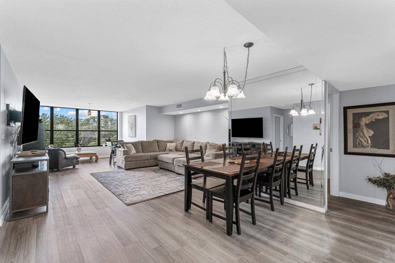 Coconut Creek, FL 33066,2908 S S Carambola CIR 401