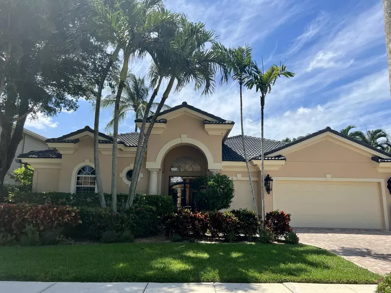 8089 Laurel Ridge CT, Delray Beach, FL 33446