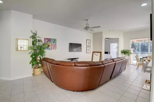 Delray Beach, FL 33445,4683 Hammock CIR