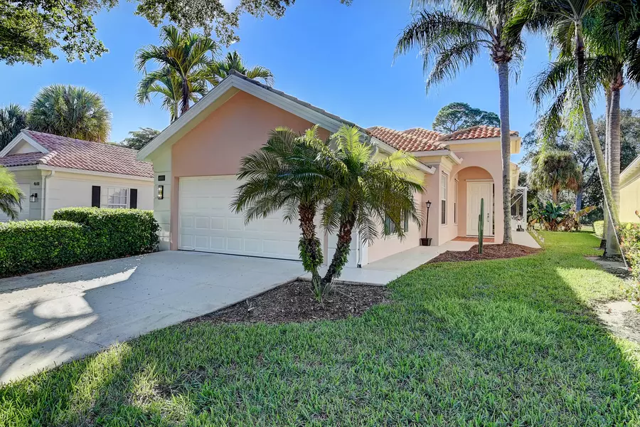 4683 Hammock CIR, Delray Beach, FL 33445