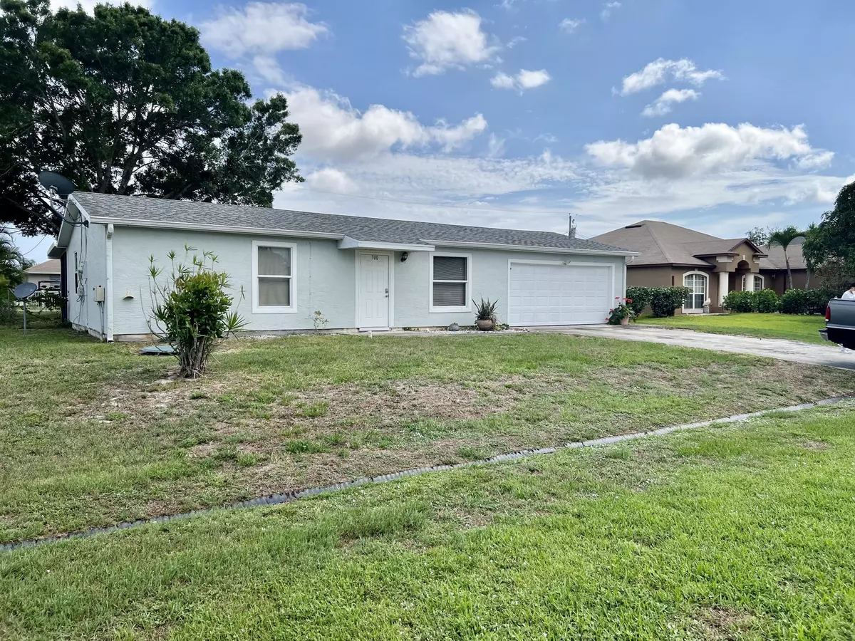 Port Saint Lucie, FL 34953,700 SW Sareta AVE