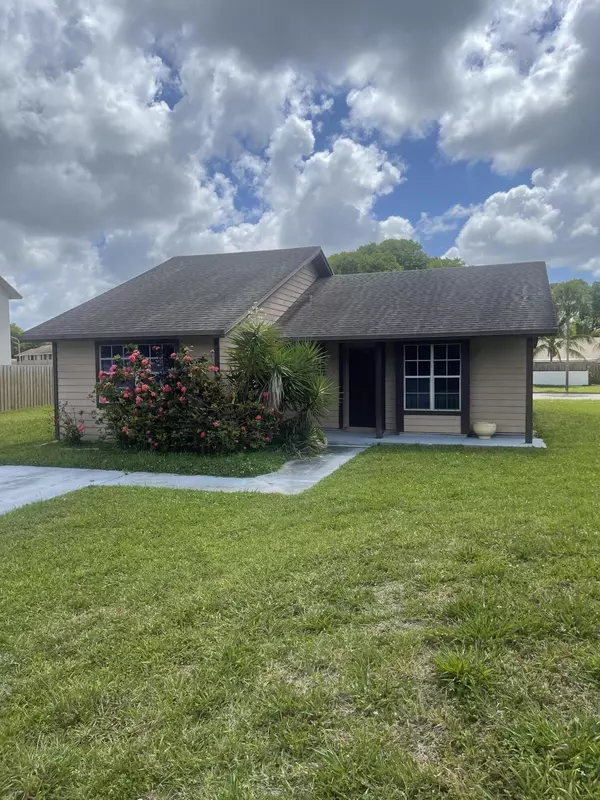 5710 NW 55th LN, Tamarac, FL 33319