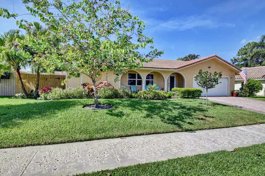 2390 NW 31st ST, Boca Raton, FL 33431