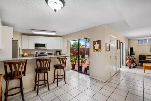 Palm Springs, FL 33461,152 Springdale CIR