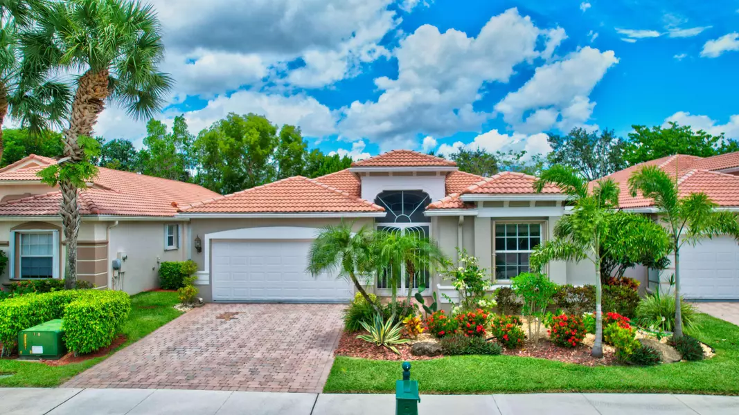 8791 Via Avellino, Lake Worth, FL 33467