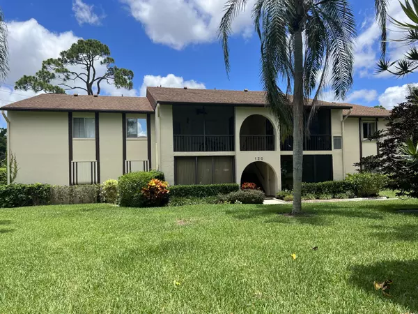 Greenacres, FL 33463,120 Lake Pine CIR C-1