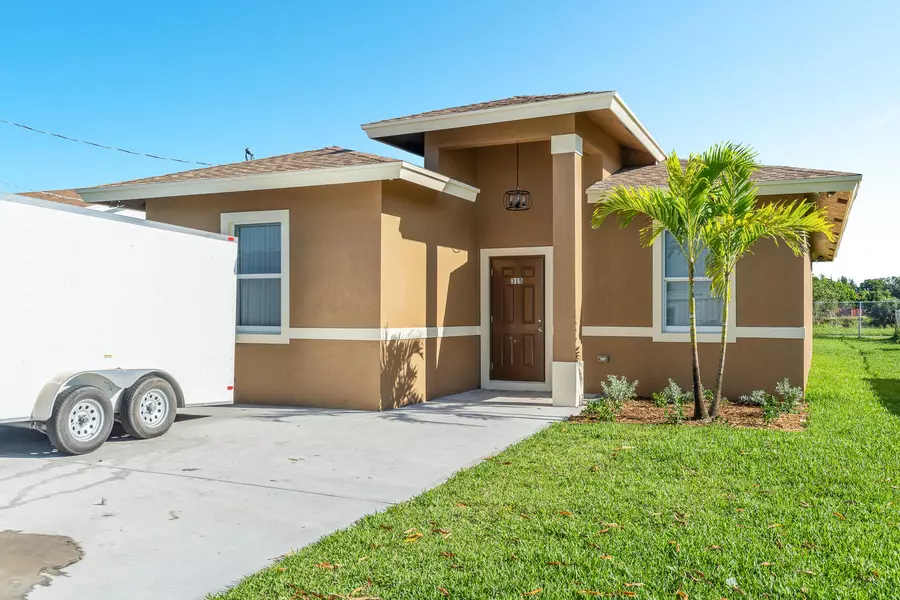 315 NE 13th AVE, Boynton Beach, FL 33435