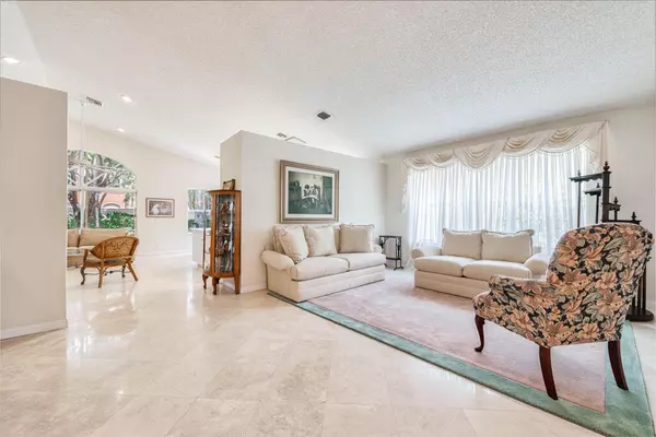 Boynton Beach, FL 33437,9838 Lemonwood DR