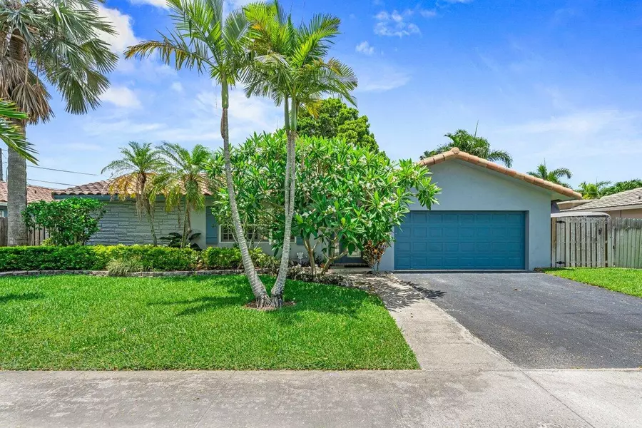 105 Orchard Ridge LN, Boca Raton, FL 33431