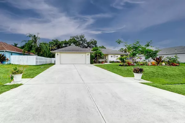 Port Saint Lucie, FL 34953,2361 SW Pamona ST