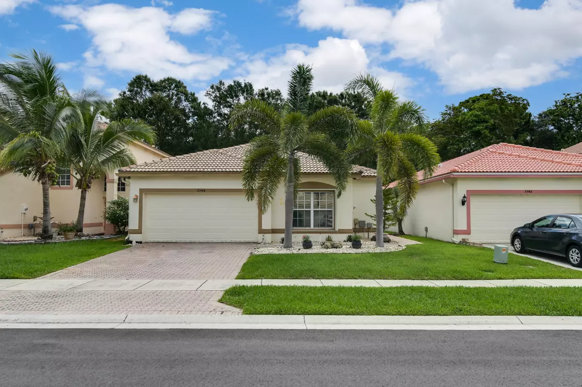 Boynton Beach, FL 33436,7799 Colony Lake DR