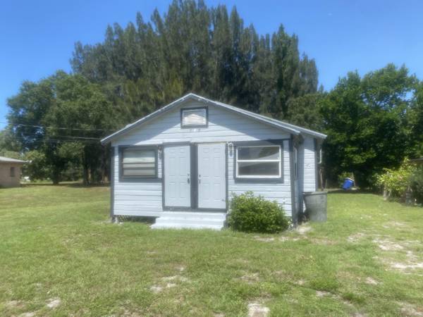 708 N 19th ST, Fort Pierce, FL 34950