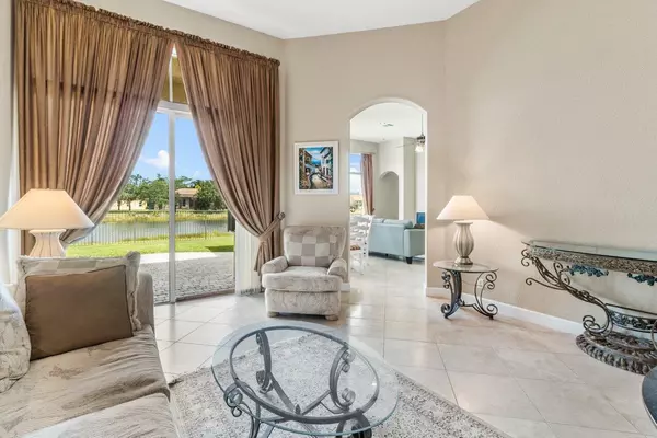 Lake Worth, FL 33449,10407 Cypress Lakes Preserve DR