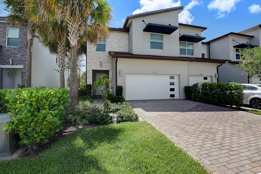 9032 Kingsmoor WAY, Lake Worth, FL 33467