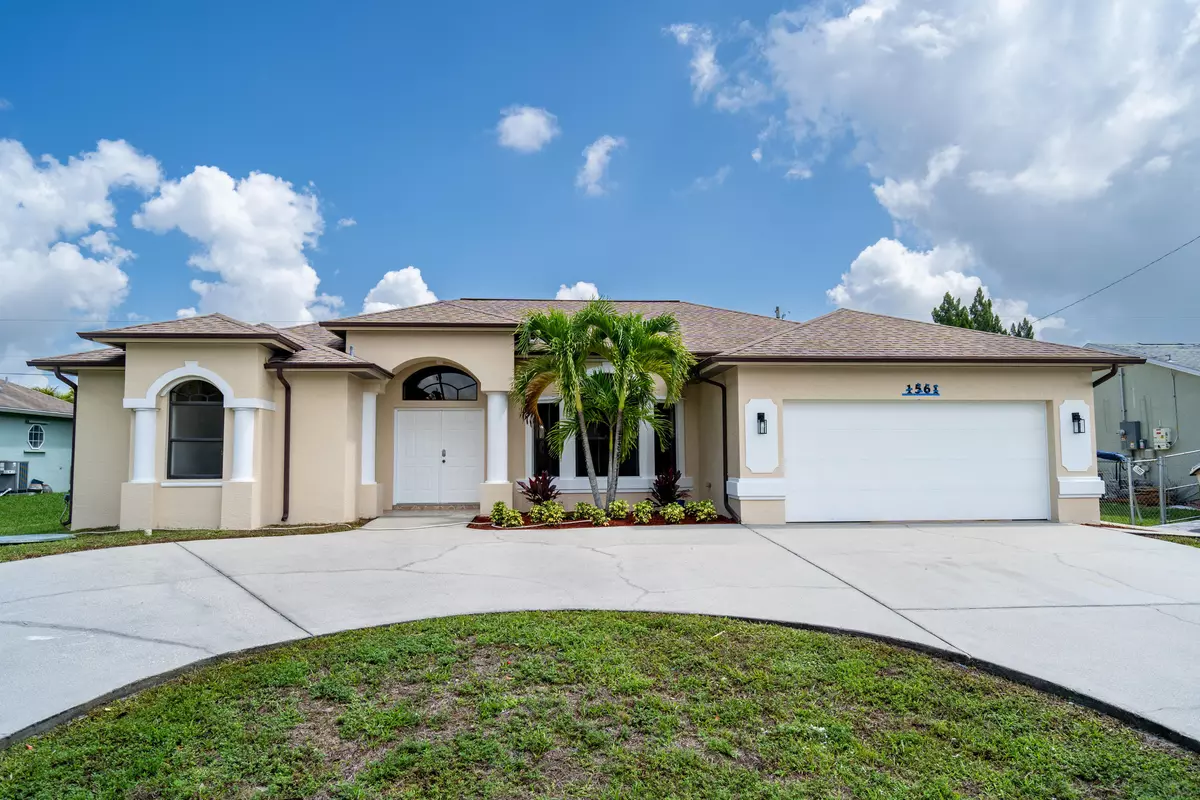 Port Saint Lucie, FL 34953,1561 SW Meridian AVE