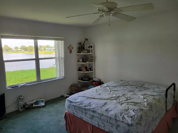 Fort Pierce, FL 34951,14352 Picea CT