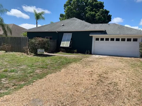 Stuart, FL 34996,701 SE Michael CT