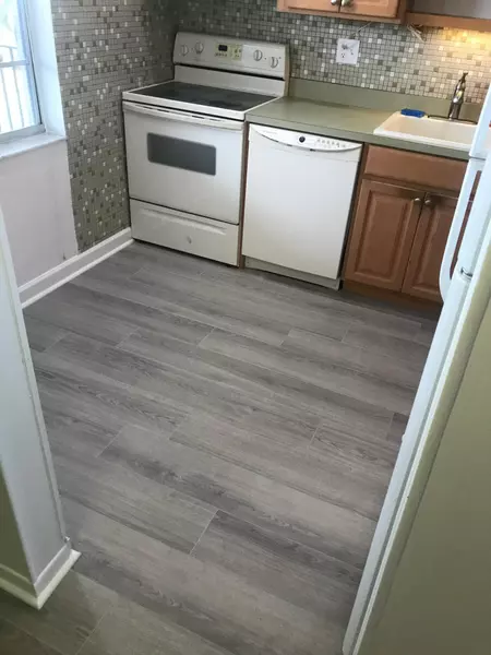 5 Abbey Lane 202, Delray Beach, FL 33446