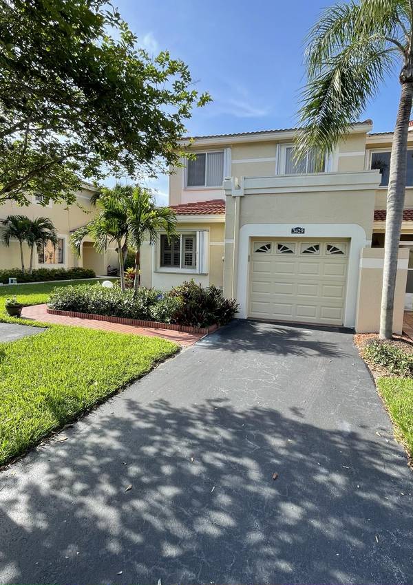 3429 Deer Creek Palladian CIR, Deerfield Beach, FL 33442