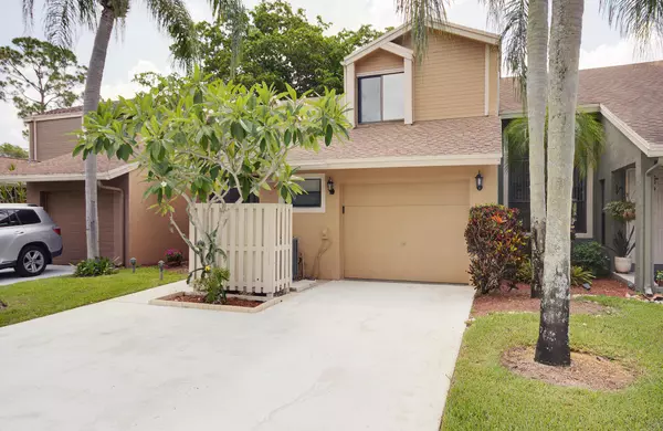 Boca Raton, FL 33428,22342 Thousand Pines LN