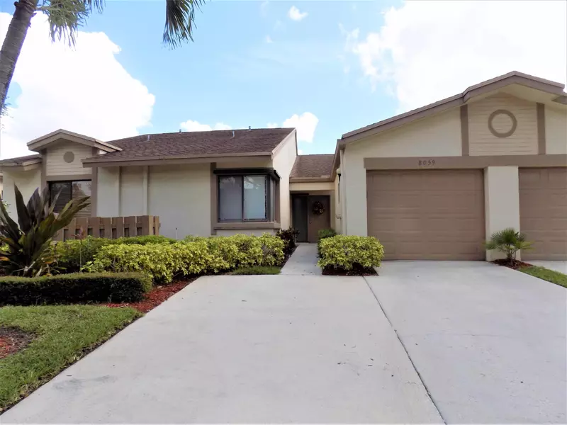 8059 Hiddenview TER, Boca Raton, FL 33496