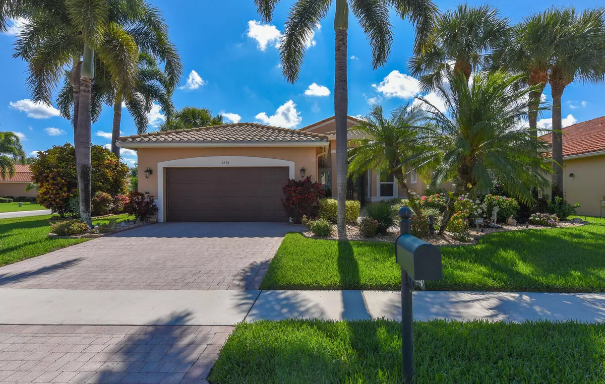 Boynton Beach, FL 33472,8954 Diamonte DR